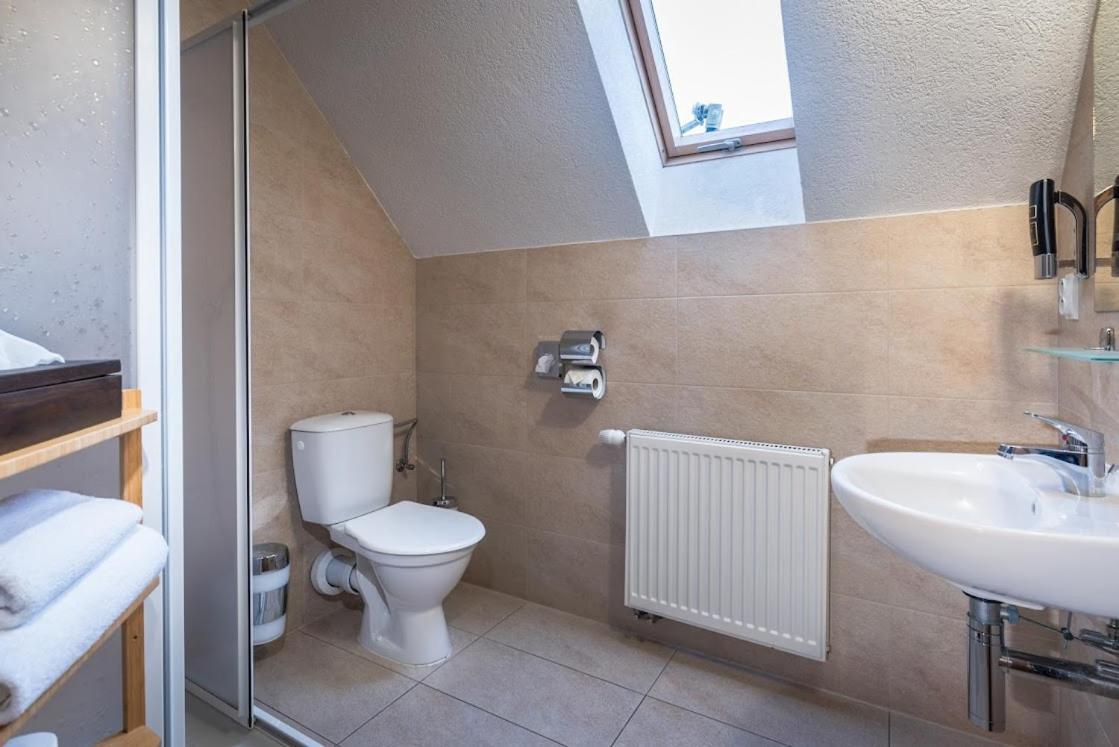 Apartmánový dom Vila Maroš Pavčina Lehota Esterno foto