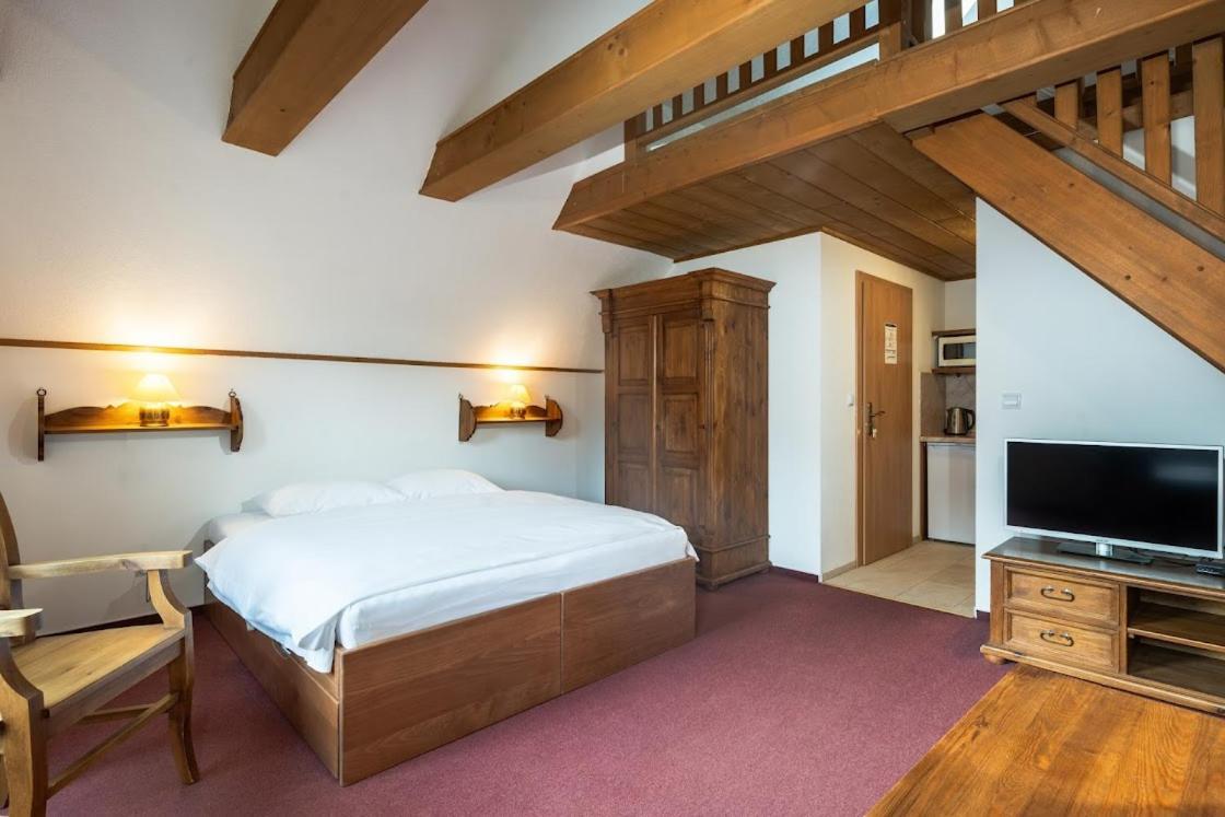 Apartmánový dom Vila Maroš Pavčina Lehota Esterno foto