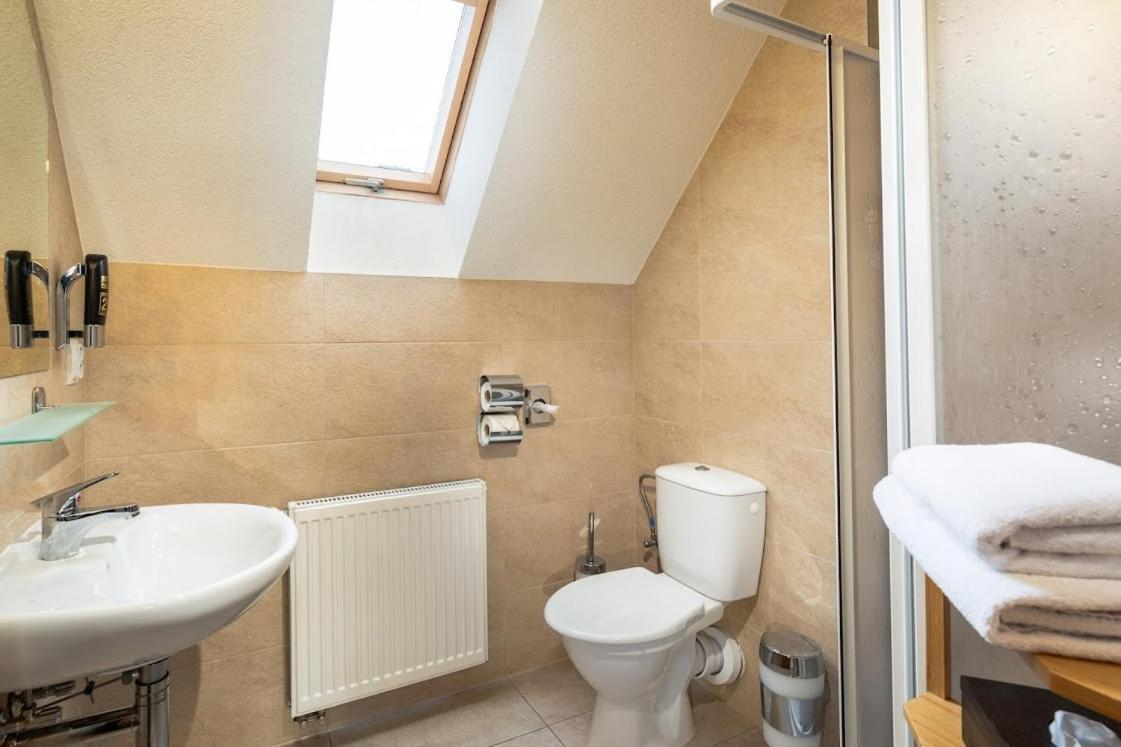 Apartmánový dom Vila Maroš Pavčina Lehota Esterno foto
